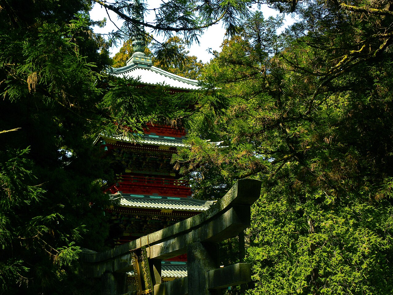 神社与寺院有何不同——神道与佛教为何能共生